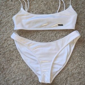 White Velvet Triangl Dreamland Bikini with Bag